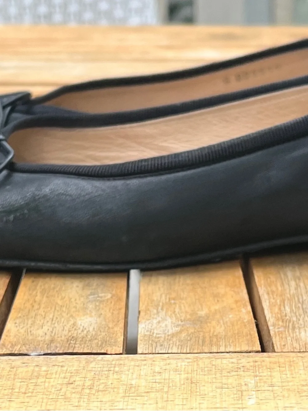CHANEL Black Leather Ballet Flats with Grosgrain Bow Trim